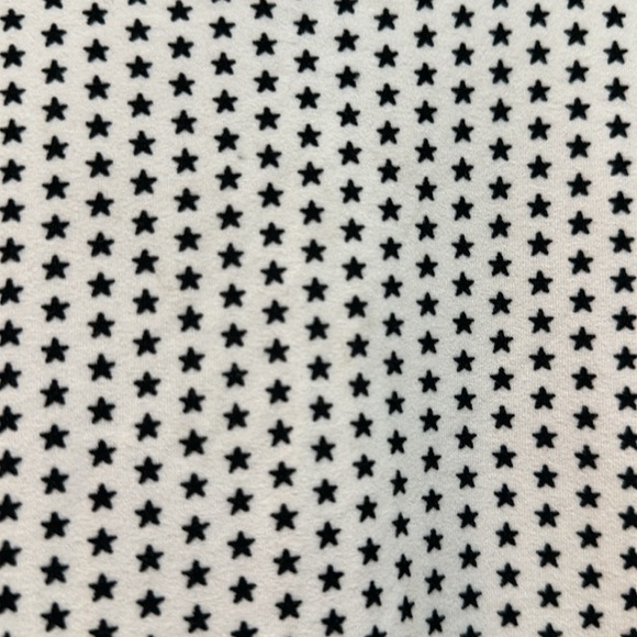 Dot Dot Smile dress size 12/24 months soft & twirly, white with black stars ✨ - Picture 2 of 5